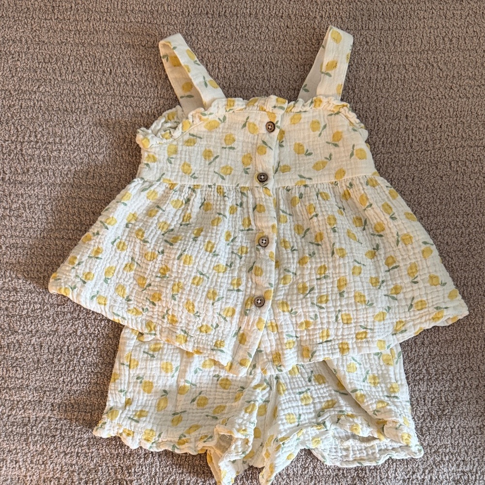 Rabbit + Bear Organic Baby Outfit with Lemon Design